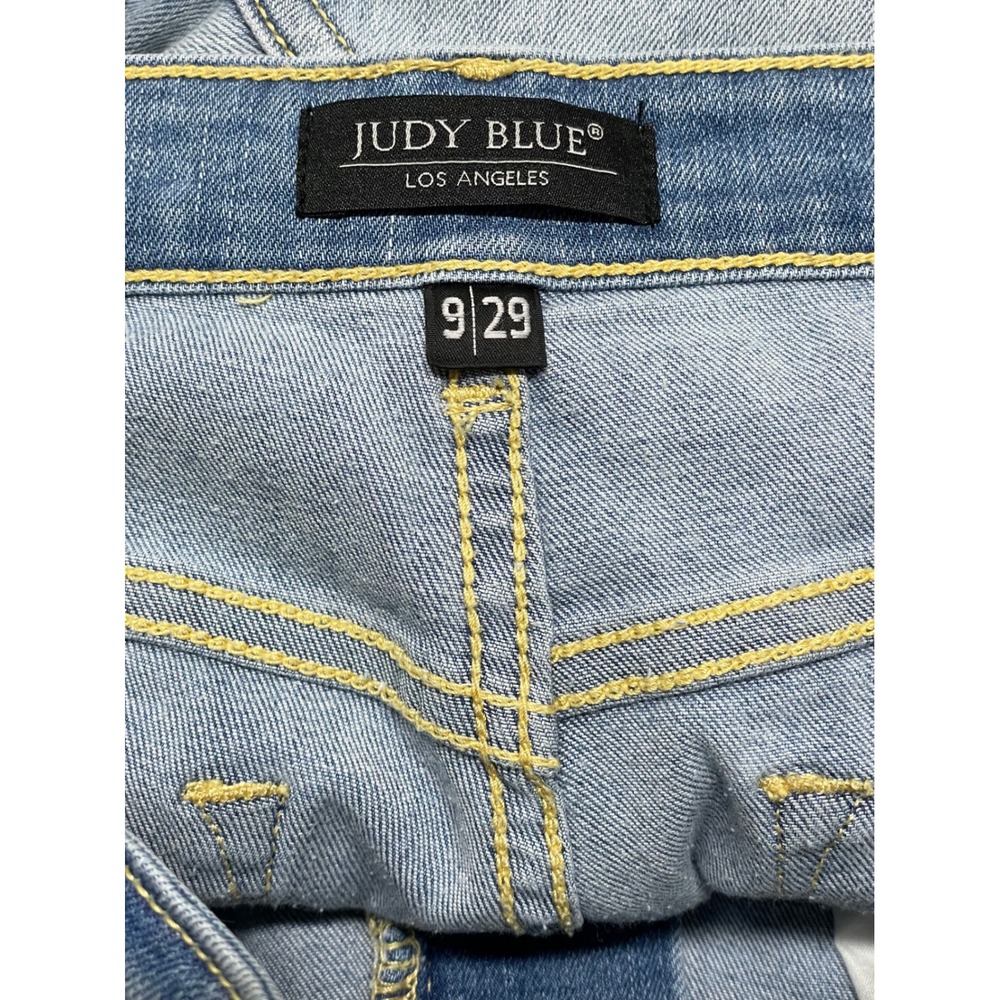 Judy Blue Jeans Size 9/29 Light Wash High Rise Raw Hem Wide Leg Straight Fit - Picture 4 of 9